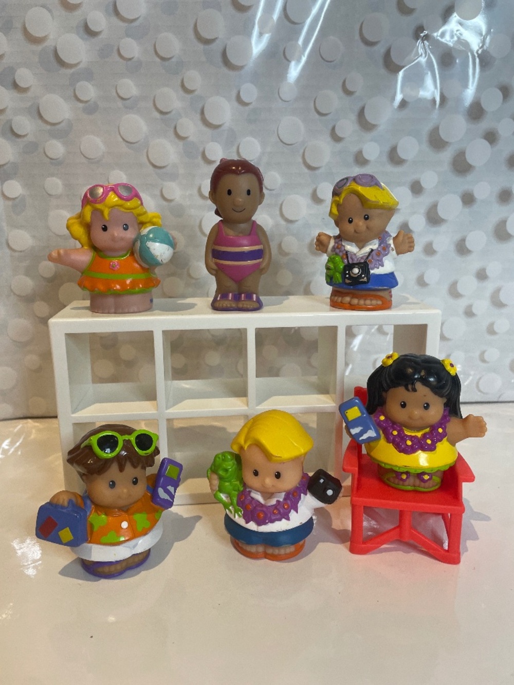 Fisher Price Little People Vacation figure bundle
